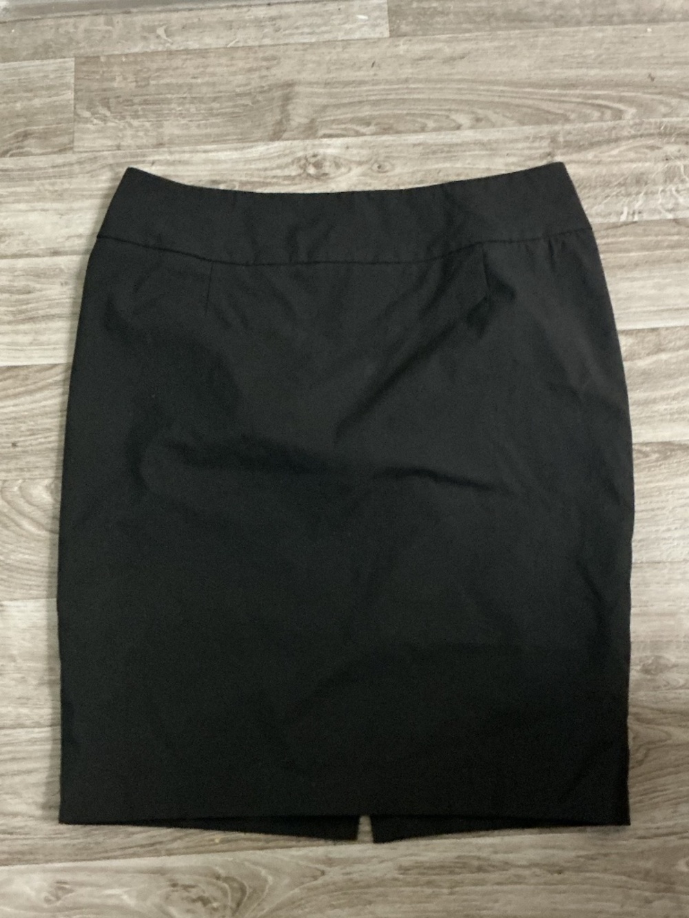 Mossimo stretch pencilskirt Size 16 black